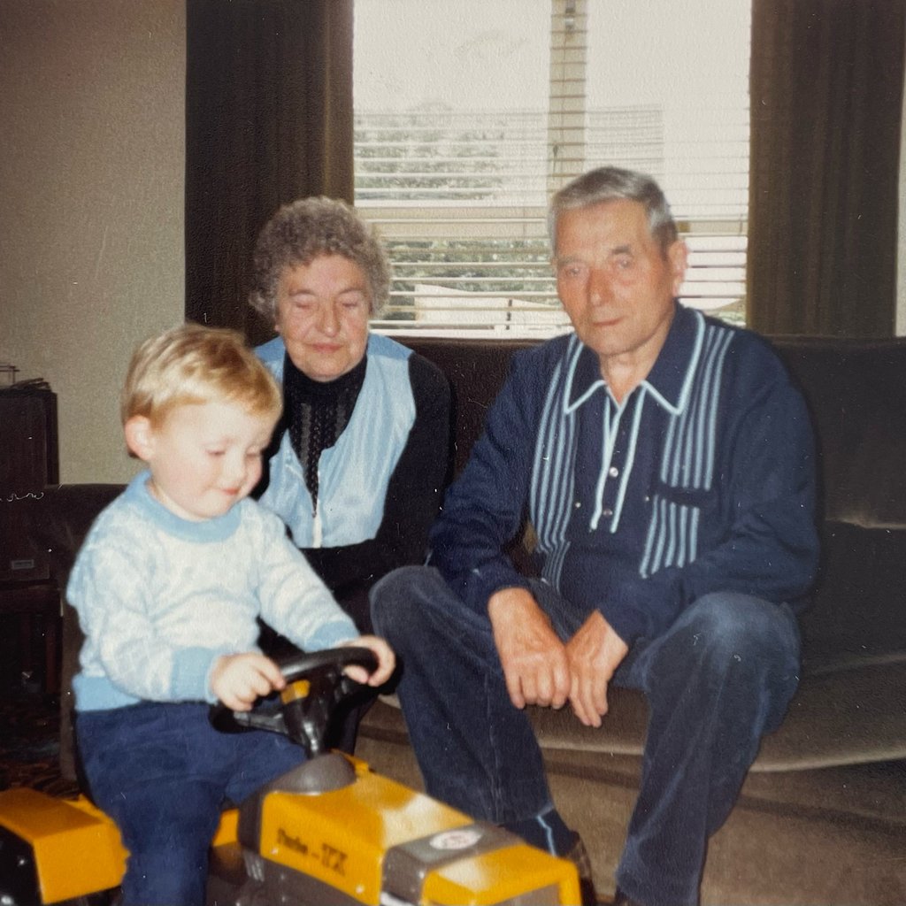 Vintage family portrait - before restoration